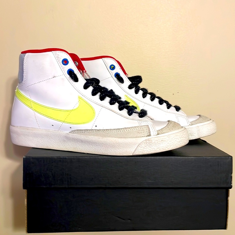 Glow in the dark Nike blazers